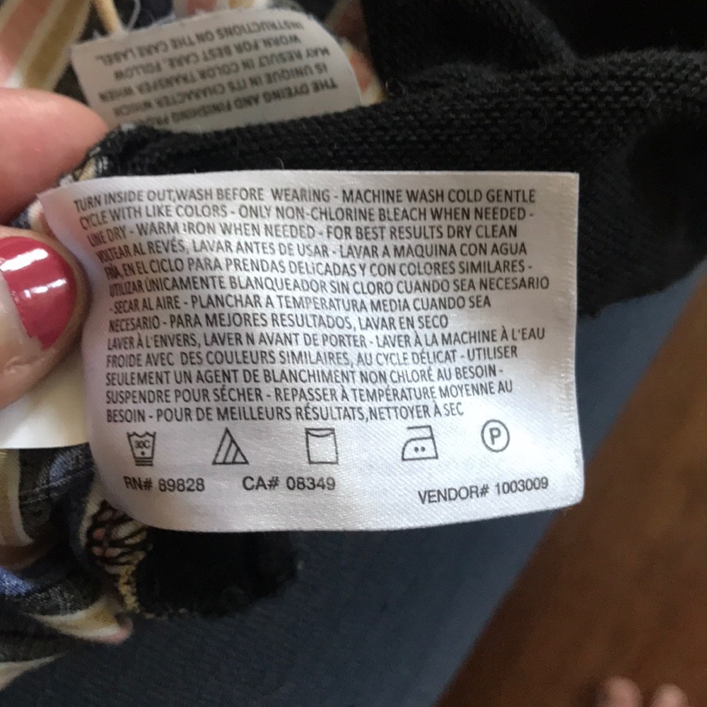 William Rast Sweater - Picture 5 of 5
